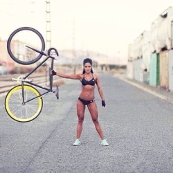 fitgymbabe:  From Instagram: omg_fitgirls