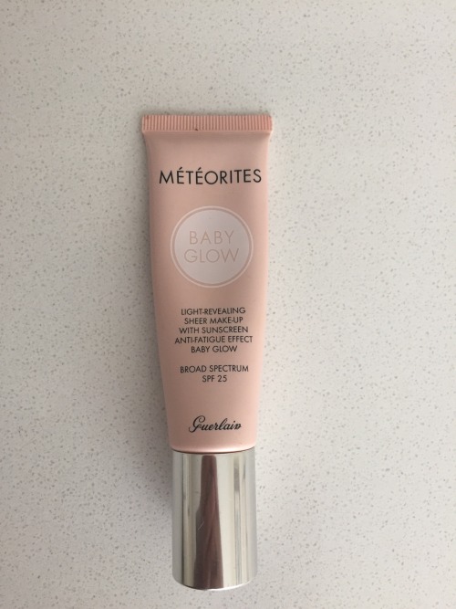 Guerlain Baby Glow Météorites in 4 DoréI would consider this a light coverage tinted moisturizer. It
