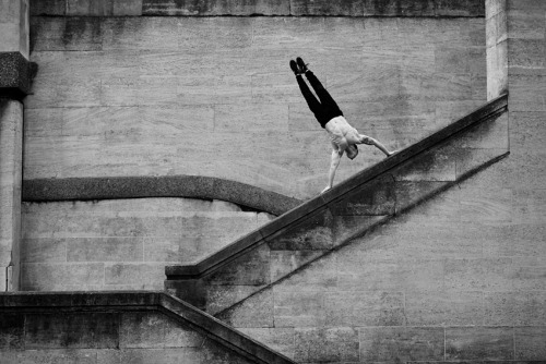 bypip:   THE FREERUNNER - PERSONAL PROJECT Here’s a recent collaborative project I did with world free running champion, Tim Shieff. As a pioneer of the rapidly-growing sport, Tim’s ethos is centred around thinking outside of the box – showcasing