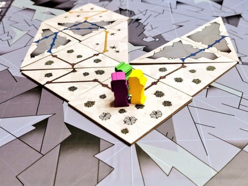 Summit: The Board Game is a survival game that can be played cooperatively or competitively. We play