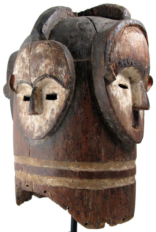Four-faced helmet mask of the Fang people, Gabon.  Photo credit: Ann Porteus/Wikimedia Commons.