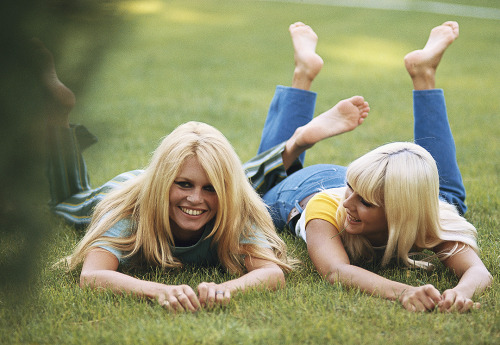 Porn Pics lesbianavagardner:  Brigitte Bardot and Sylvie