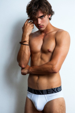 lesguys:Felipe Meliunas by Didio