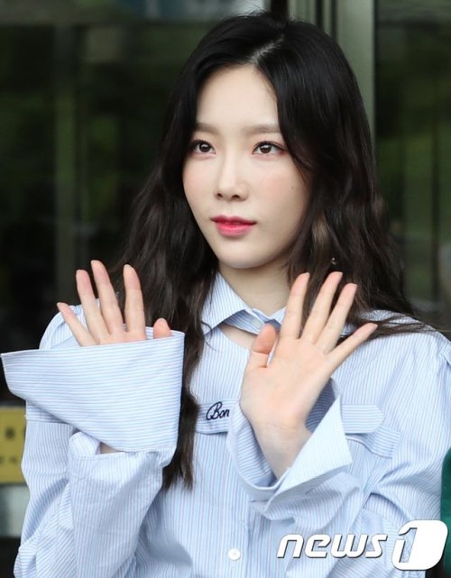 Taeyeon (SNSD) - Happy Together 3 Recording Pics