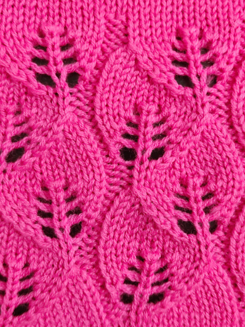 fogliame / foliage lace knitting pattern for brother knitting machines.more info, charts and files h
