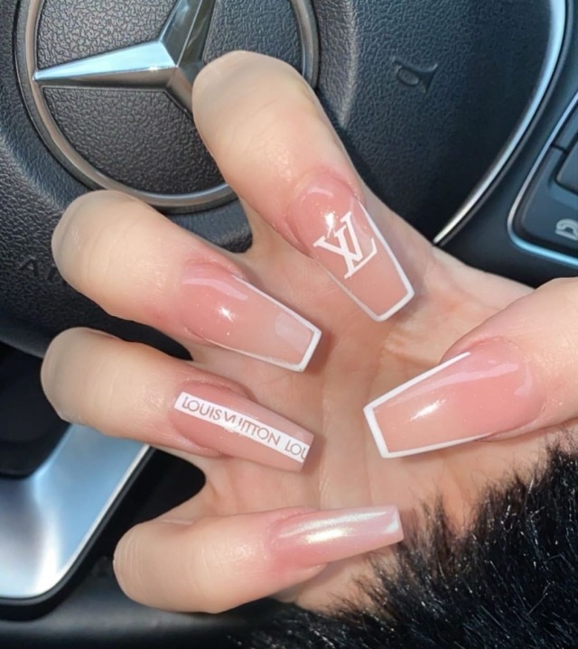 Dope Nails of the Day: Louis Vuitton