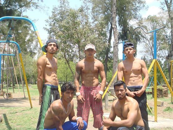 Chacalitos, Bigotones,Maduros y Mas