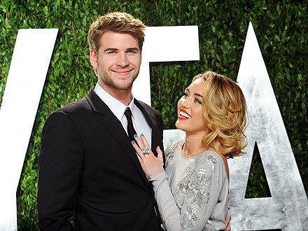 As news of Miley’s broken engagement to the Australian heartthrob spread like wildfire across 