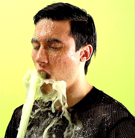 cuntamination:  He drinkin’ dat Mountain Dewd. 