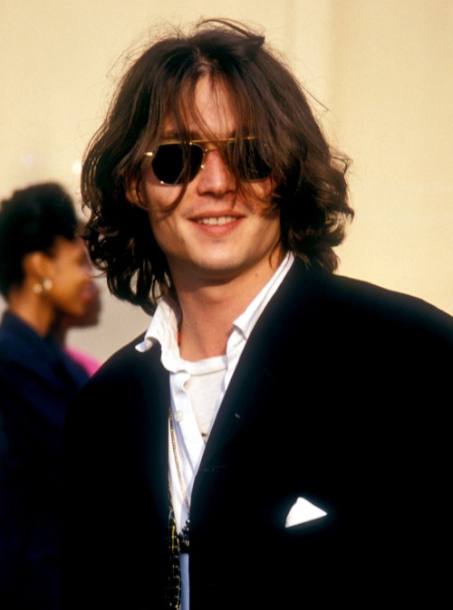 Johnny Depp, 30 years ago, on this day (March 28) during the 1992 Independent Spirit Awards, at the 