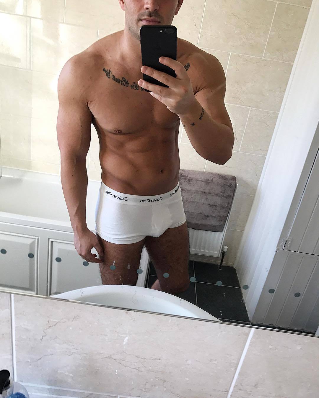 Hot Male Celebs In Underwear