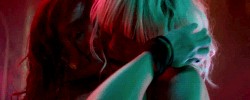 e-ripley:  ATOMIC BLONDE (2017)