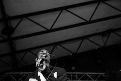 vansmusic:  Long Beach rapper and avid tweeter of all things NBA Vince Staples woke up SXSW as he spit rhymes off his recent debut Hell Can Wait. Known for his raw and emotional subject matter, Staples planted us right in the heart of the stories he told,