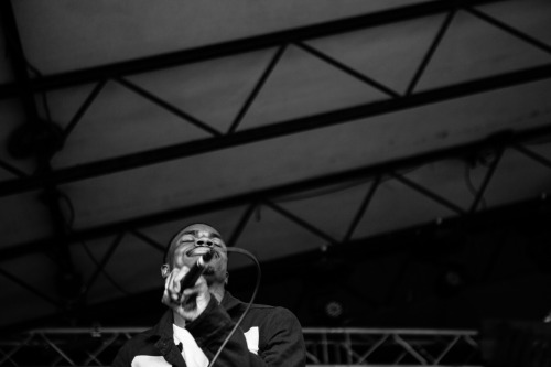vansmusic:  Long Beach rapper and avid tweeter of all things NBA Vince Staples woke up SXSW as he spit rhymes off his recent debut Hell Can Wait. Known for his raw and emotional subject matter, Staples planted us right in the heart of the stories he told,
