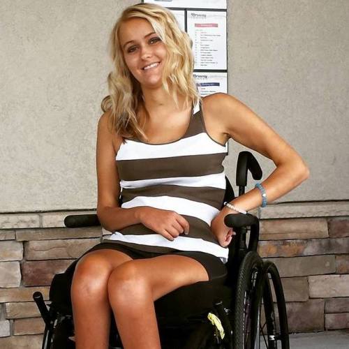 female paraplegic