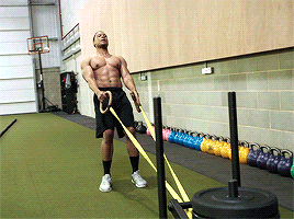 justiceleague:Ray Fisher training for ‘Justice League’