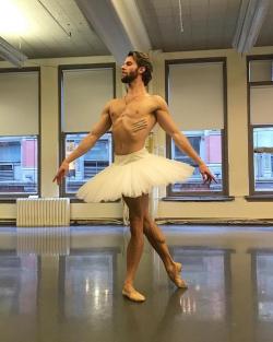 exguyparis:  James Whiteside - American Ballet