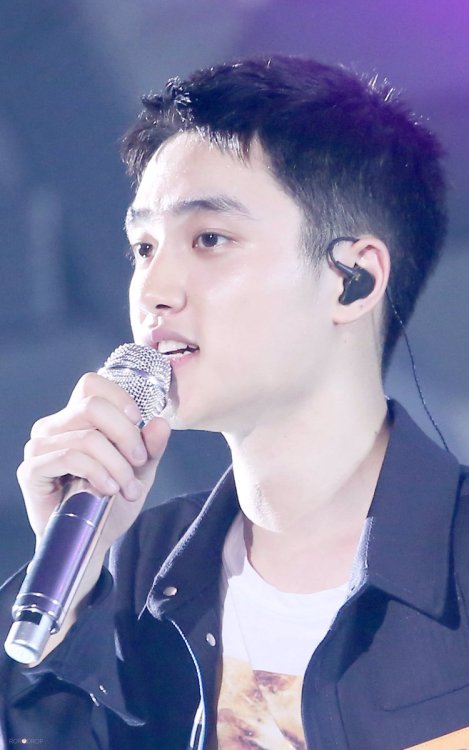 160723 EXO @ EXO’rDIUM in Seoul | D.O.Kyungsoo’s side profile is really my favorite