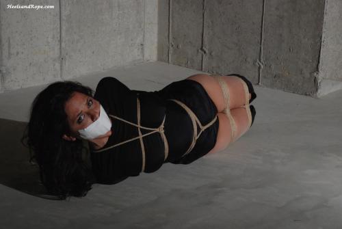 Porn Pics bondagehedgehog:  Cali Logan