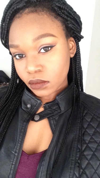 mevngreen:  Happy Anniversary BLACKOUT👅💁🏾 