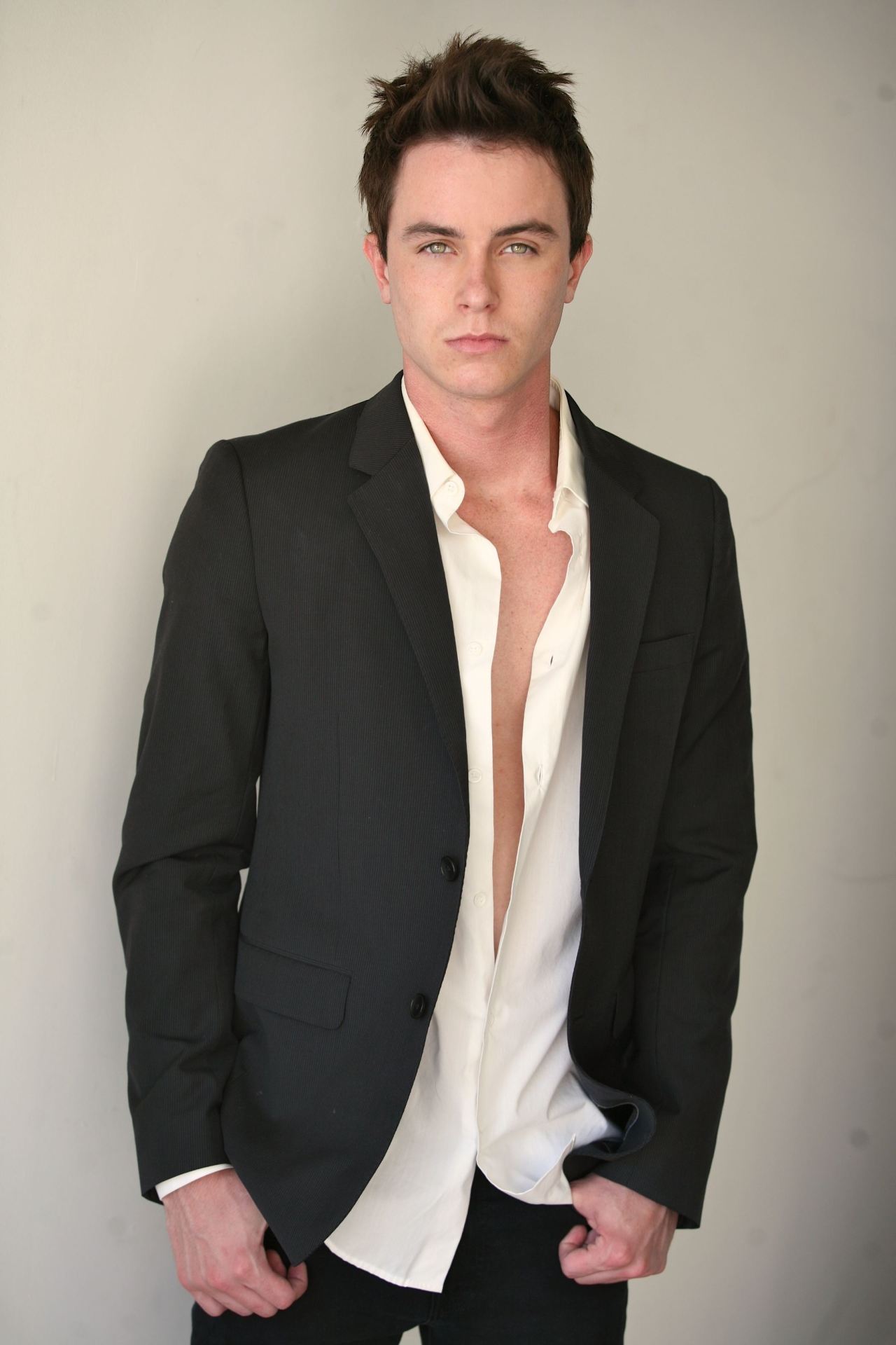 Ryan kelly (actor)