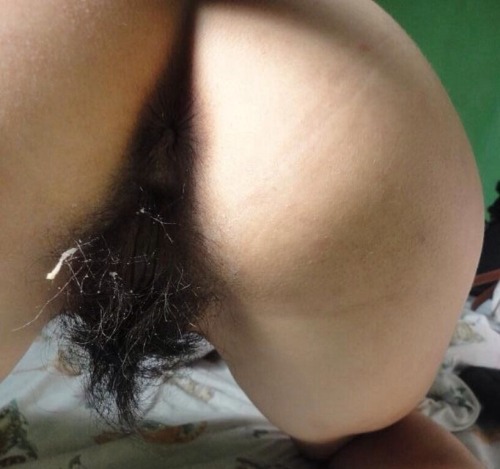 milf-wife-mature-hairy:  Just. Put your cock right in my hairy patch