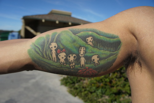 fuckyeahtattoos:  Princess Mononoke tatoo done by Justin Cota (IG: @justincotapop) at Red Crow Studio San Diego, CA.