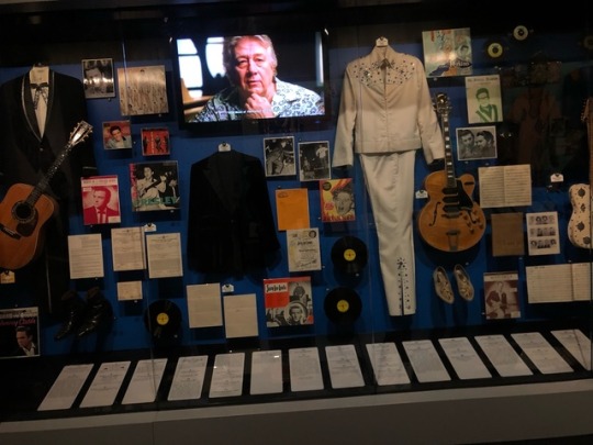 XXX Cleveland Rock and Roll Hall of Fame part photo