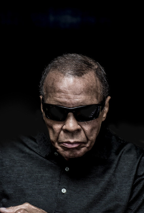 sheneedsmylove:  Last official portraits of Muhammad Ali, taken two months ago.   Photography by Zenon Texeira 