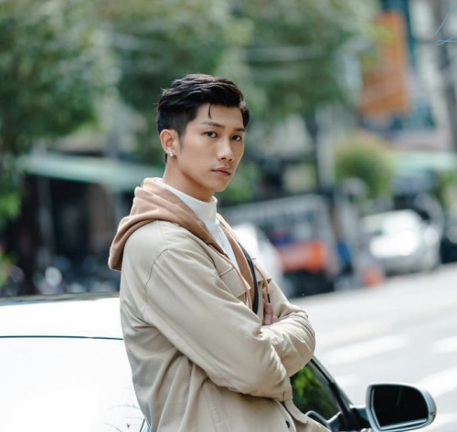 EP. 12 NEW STILLS CHEN YI DRESSED UP ALL NICE AND PROPER TO START PROPERLY WOOING AI DI MY GOD