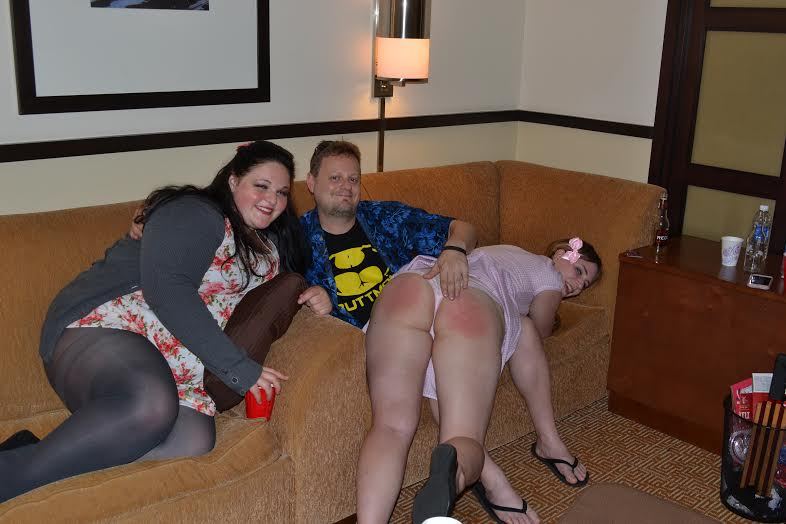 Just hanging out over FunAllowed’s lap with my bestie, Bad Alex. I just noticed
