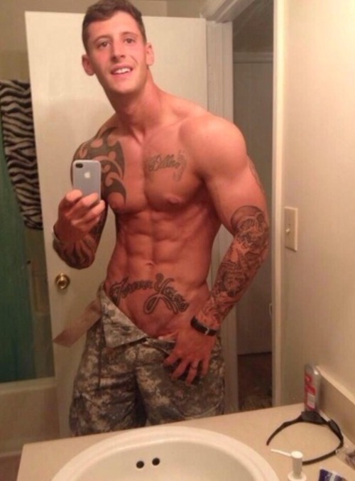 XXX MILITARY MEN photo