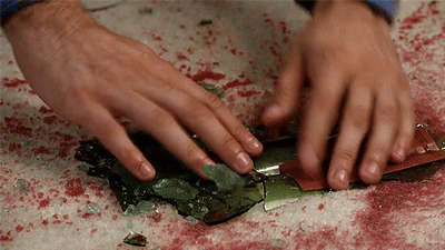 dylanholyhellobrien:Stiles Stilinski + hands