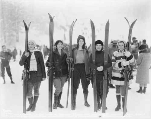 Female competitors in the third annual ski tournament, Leavenworth, 1931