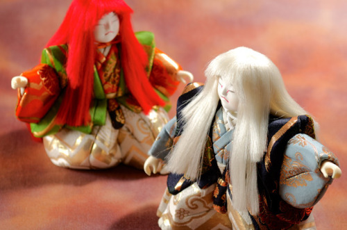 maihanami:Absolutely adorable hinamatsuri style dolls from Mataro-Doll.The precious junihitoe… and t
