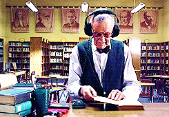 By far my most favorite cameo appearance of Stan Lee :D