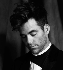 dailychrispine:  Chris Pine photographed