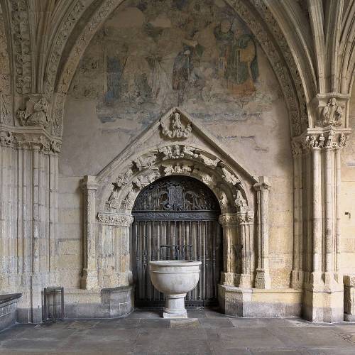 esmitierra: León Cathedral, Castile and León, Spain. VIA.