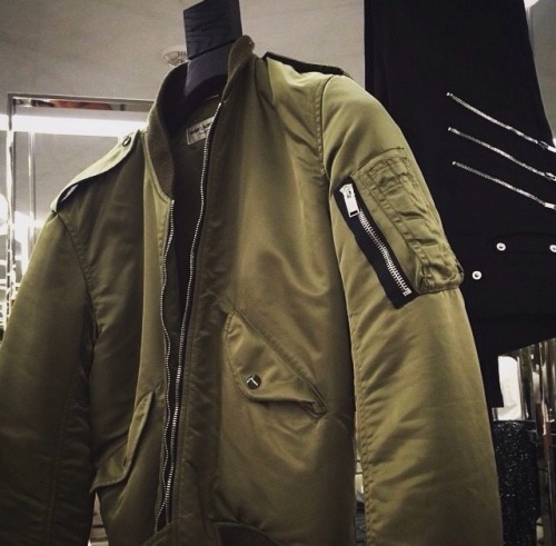 SAINT LAURENT PARIS