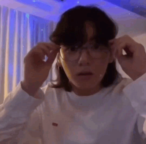 New Jungkook Gifs