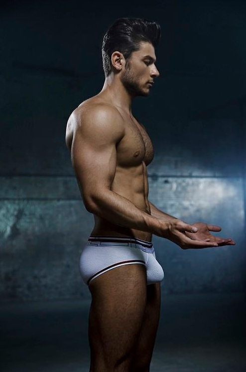 iluv2freeball: http://Iluv2freeball.tumblr.com THANKS, OVER 30,500 FOLLOWERS!!  