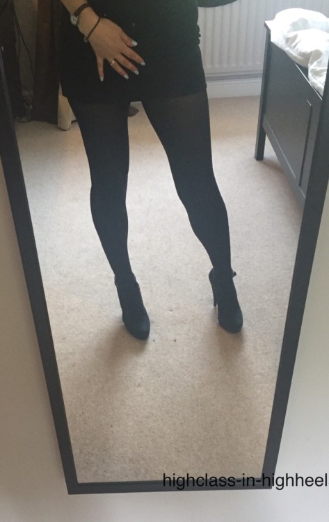 Yesterday&rsquo;s outfit and it was a little black dress, well a long tight black dress