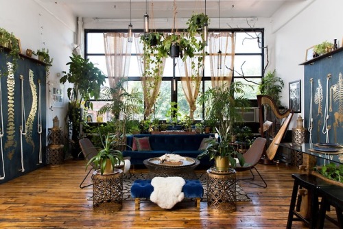 gravityhome: Plant-filled loft in Brooklyn | photos by Minette Hand Follow Gravity Home: Instagram -