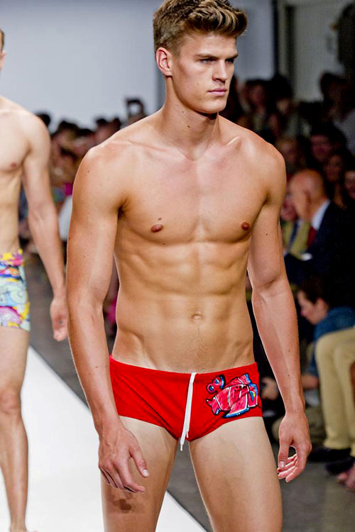 nicemale:  Matt Woodhouse