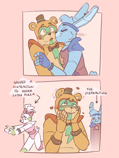 The Homos Come In Handy!!