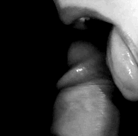 cumwithasmile:  blacklabelreserve:  .  .