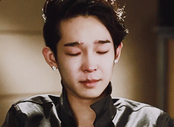 dis-possessed-deactivated201309:  crying taehyun | win: who will win, ep. 2, 130830