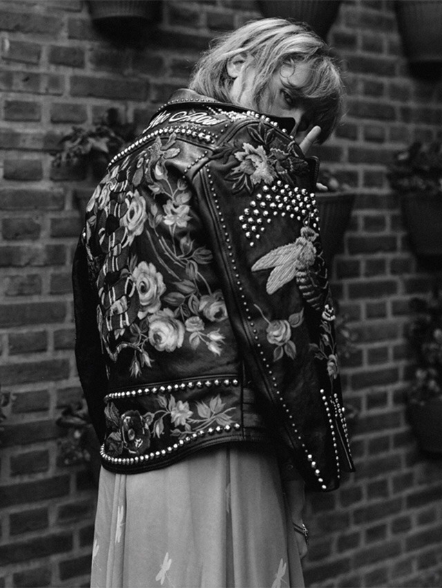 flowelchblog:  Florence Welch flaunts Gucci wardrobe 