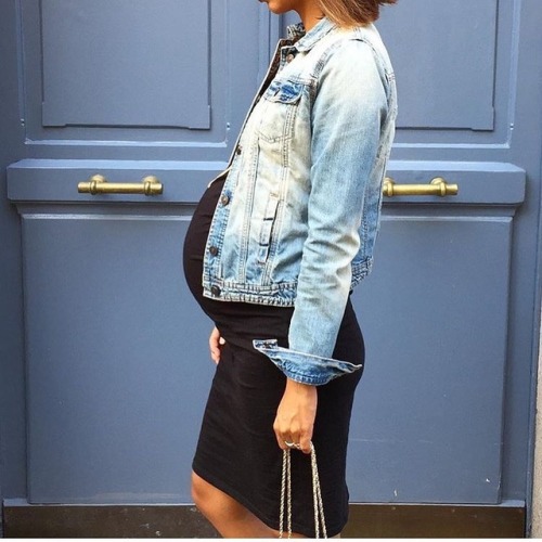 littlest-folks:My personalFavourite #Blk #dress and #denim jacket
