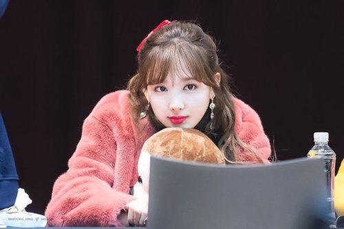 171117 Twice Nayeon at ‘Twicetagram’ Fansign Event in Mokdong ©나숭힝 // do not edit o